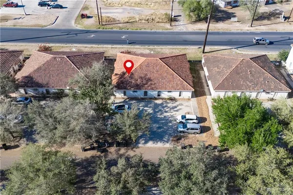 $750 | 604 Buena Vista Drive, Unit E, Weslaco, TX 78596