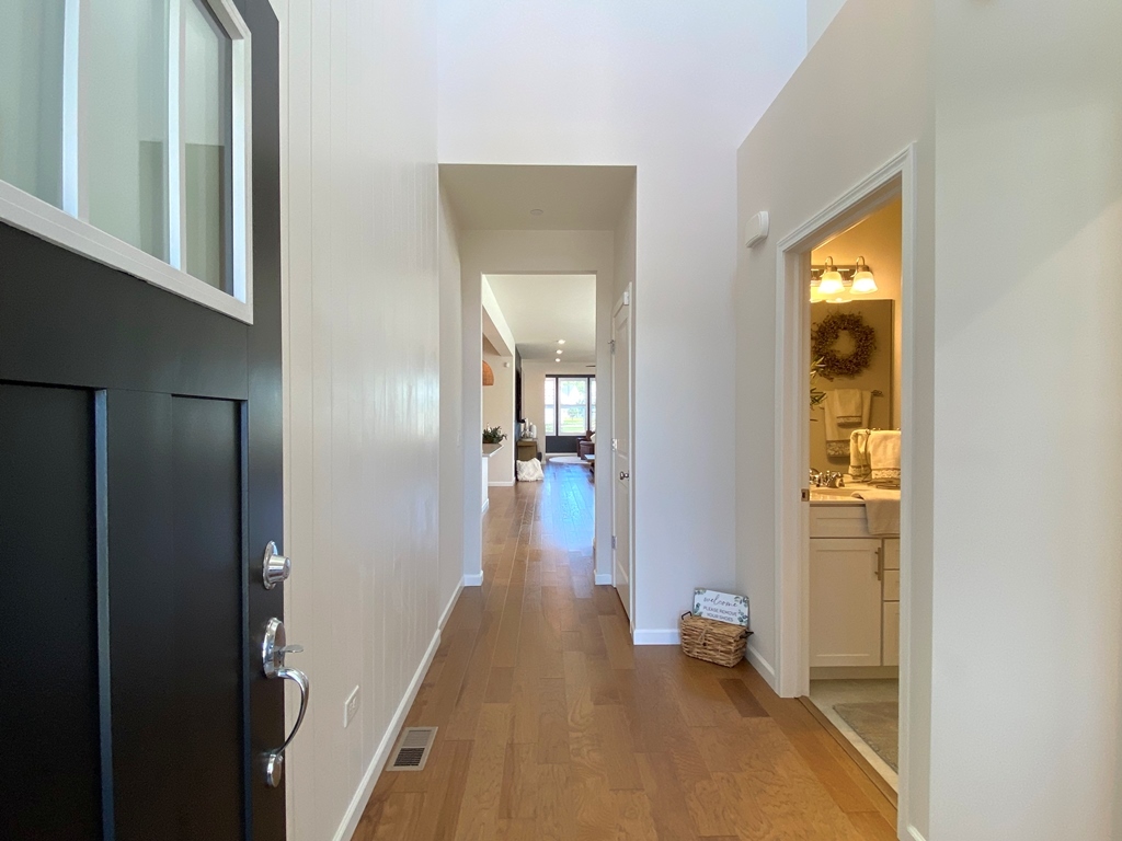 1275 Josiah Road Naperville, IL 60563 - Photo 32 of 61 Gallery Image 32