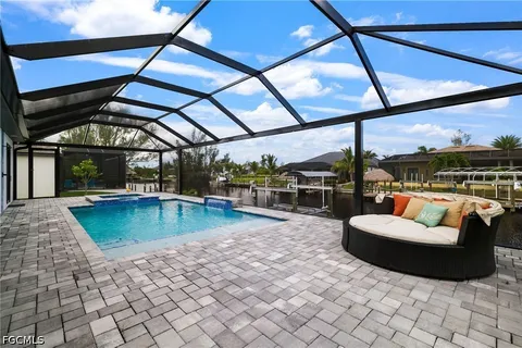 $875,000 | 1806 Northwest 38th Place, Cape Coral, FL 33993