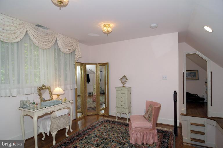1701 Poplar Lane Northwest Washington, DC 20012 - Photo 28 of 29 Interior (General)
