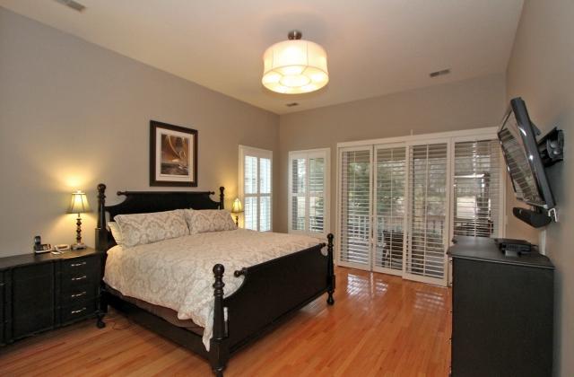 3072 Linksland Road Mount Pleasant, SC 29466 - Photo 11 of 31 Beautifl Master Bedroom
