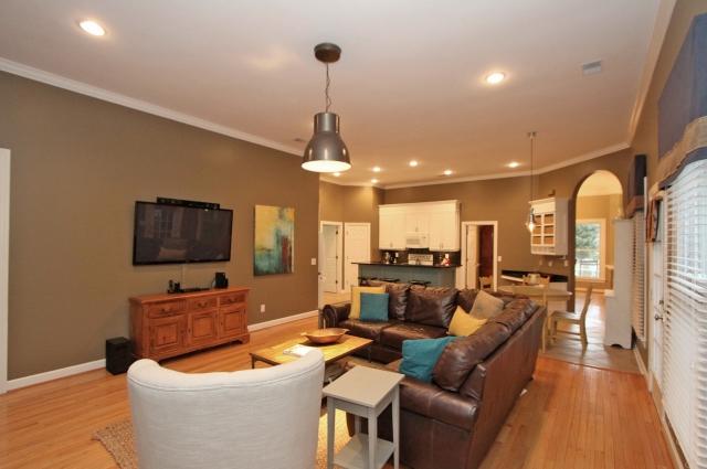 3072 Linksland Road Mount Pleasant, SC 29466 - Photo 22 of 31 Large Living Room