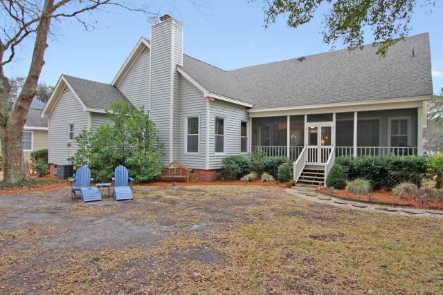 3072 Linksland Road Mount Pleasant, SC 29466 - Photo 30 of 31 Back Yard