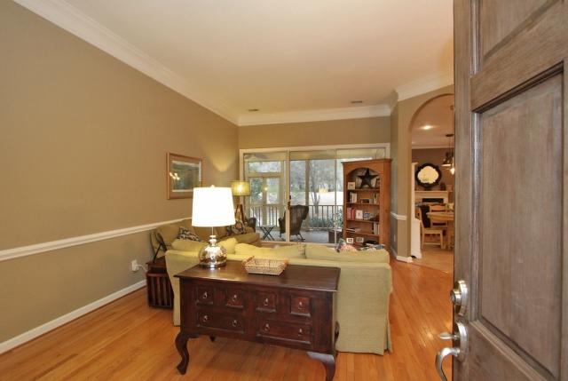 3072 Linksland Road Mount Pleasant, SC 29466 - Photo 4 of 31 Front Entrance to Living Room