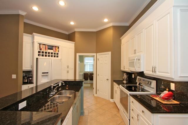 3072 Linksland Road Mount Pleasant, SC 29466 - Photo 7 of 31 Beautiful Granite Countertops