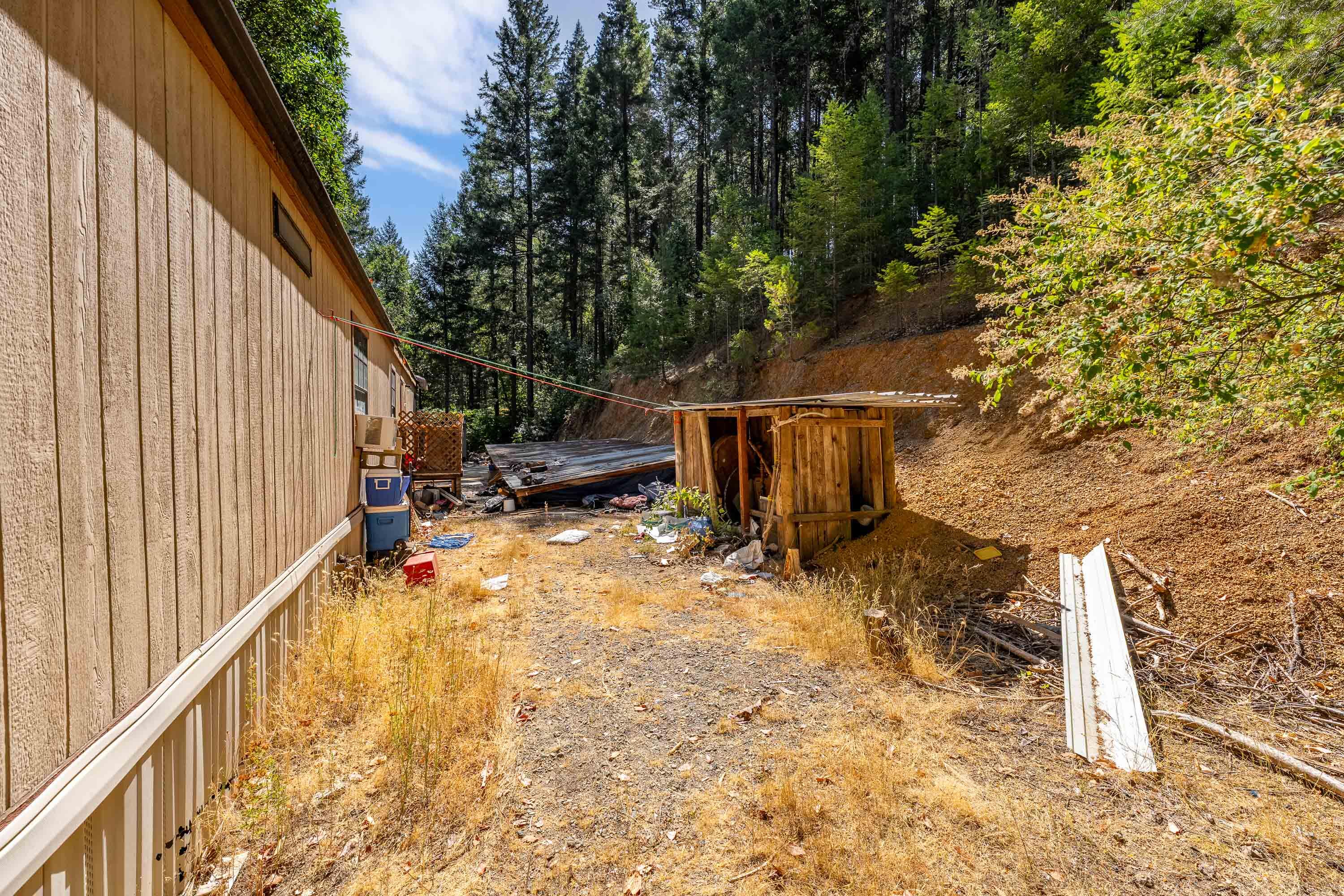603 Glendon Road Cave Junction, OR 97523 - Photo 8 of 22 EXT (5 of 13)