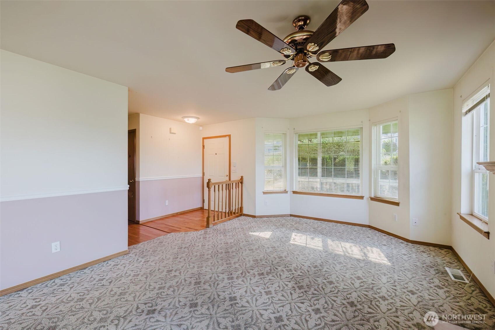 5305 Harbor Ridge Bremerton, WA 98312 - Photo 6 of 39