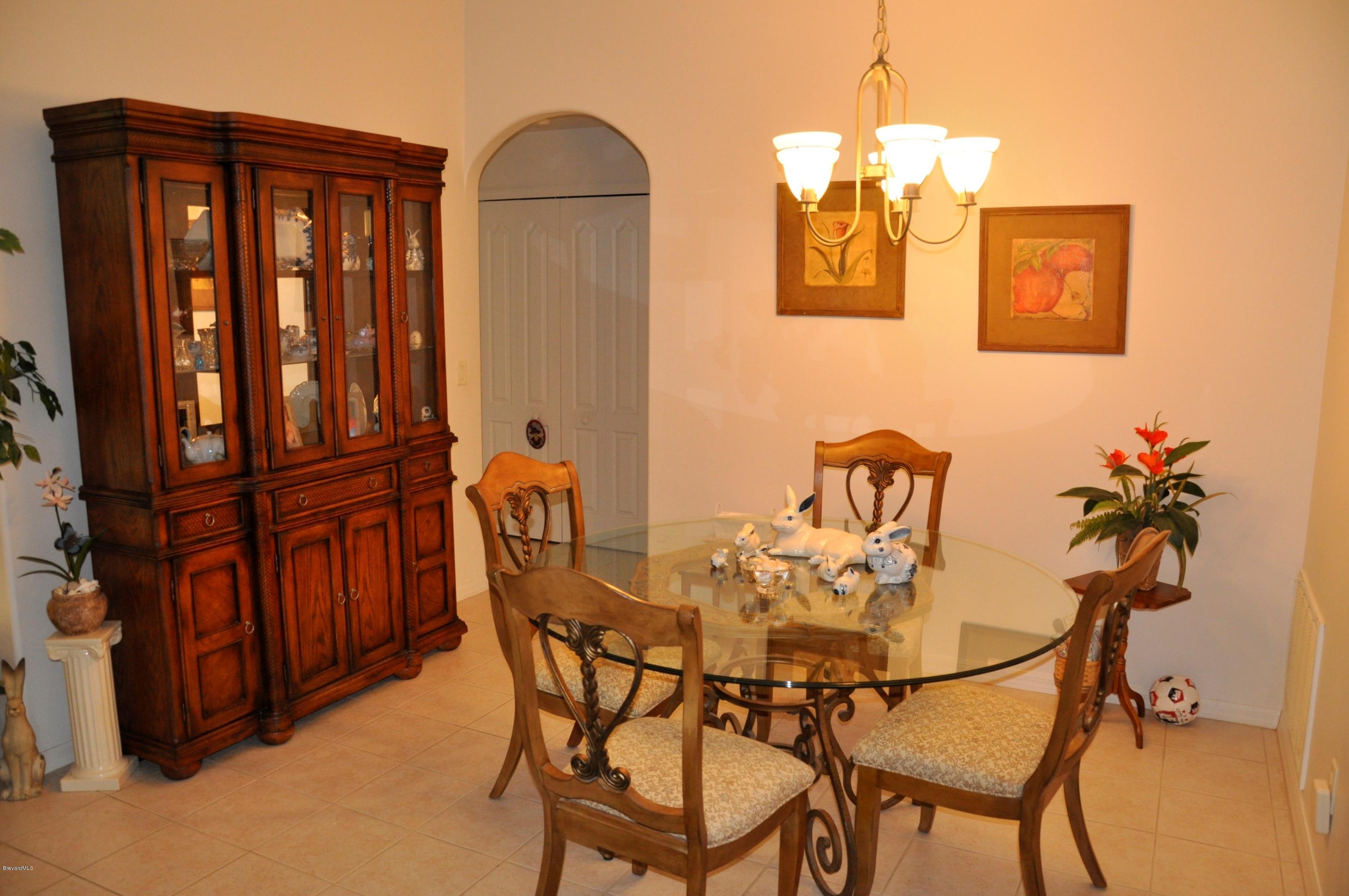 2135 Spring Creek Circle Palm Bay, FL 32905 - Photo 9 of 15 Dining Room