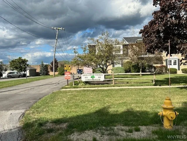 $229,900 | 457 Burroughs Drive, Unit B, Amherst, NY 14226