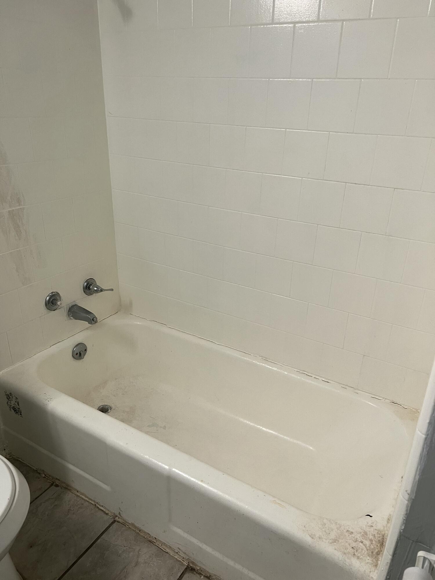 2105 35th Street Lubbock, TX 79412 - Photo 6 of 7 IMG_2987