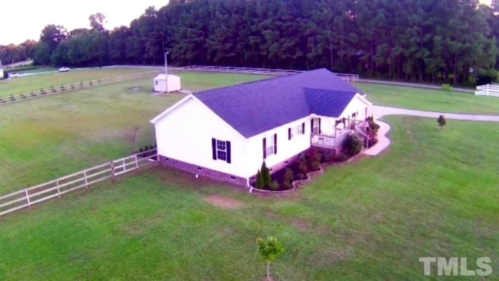 495 Christmas Tree Road Dunn, NC 28334 - Photo 4 of 17 Gallery Image 4