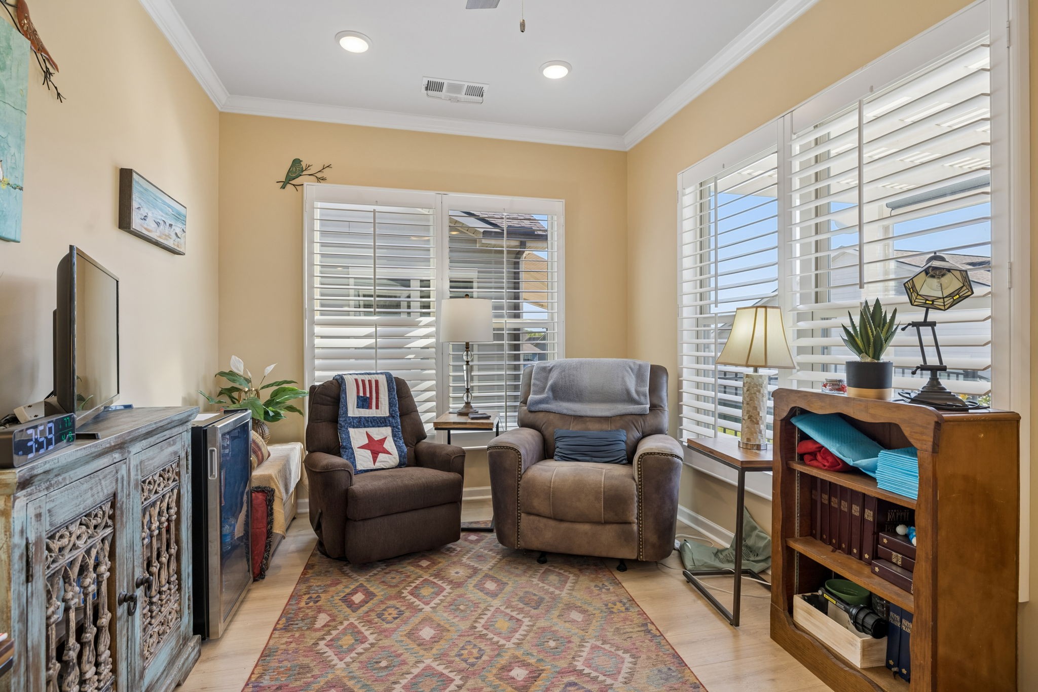1600 Grainger Springs Spring Hill, TN 37174 - Photo 16 of 26 a living room with furniture and a flat screen tv
