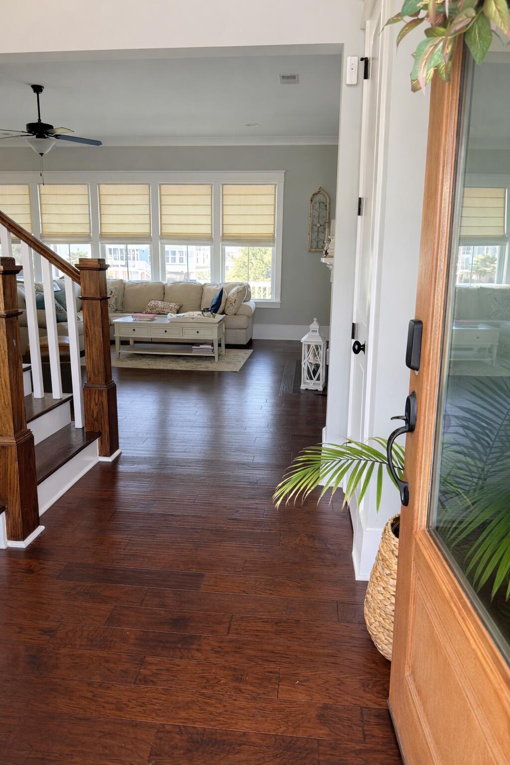 3521 Saltflat Lane Mount Pleasant, SC 29466 - Photo 4 of 40 Foyer