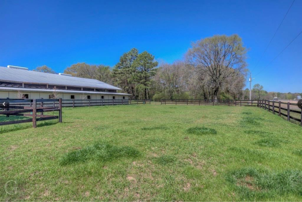 269 Hurricane Bluff Road Benton, LA 71006 - Photo 8 of 40