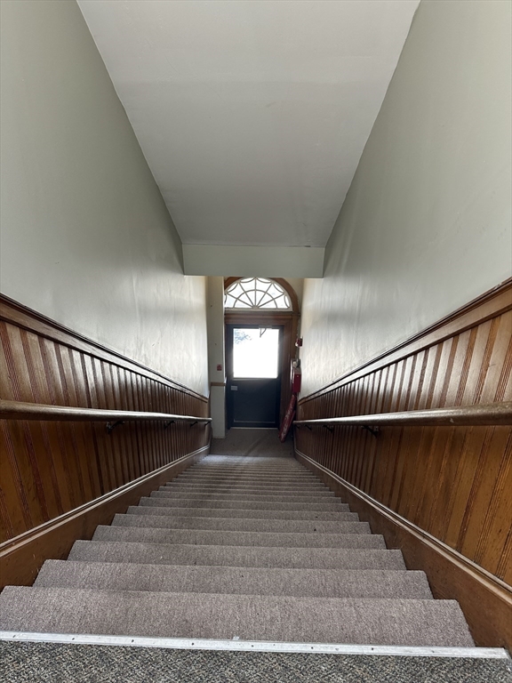 100 Cabot Street, Unit 7 Beverly, MA 01915 - Photo 18 of 18