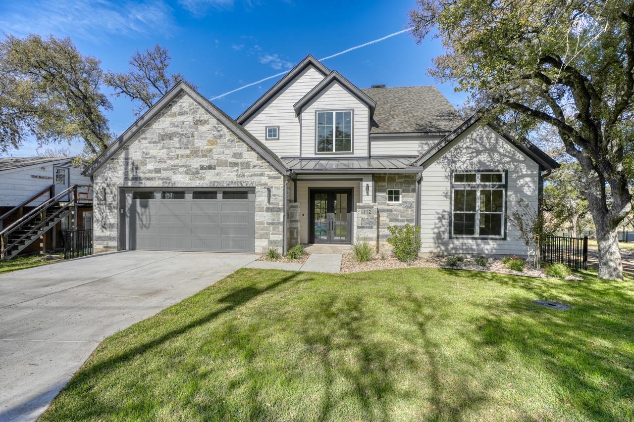 112 Los Escondidos Road Marble Falls, TX 78654 - Photo 2 of 30