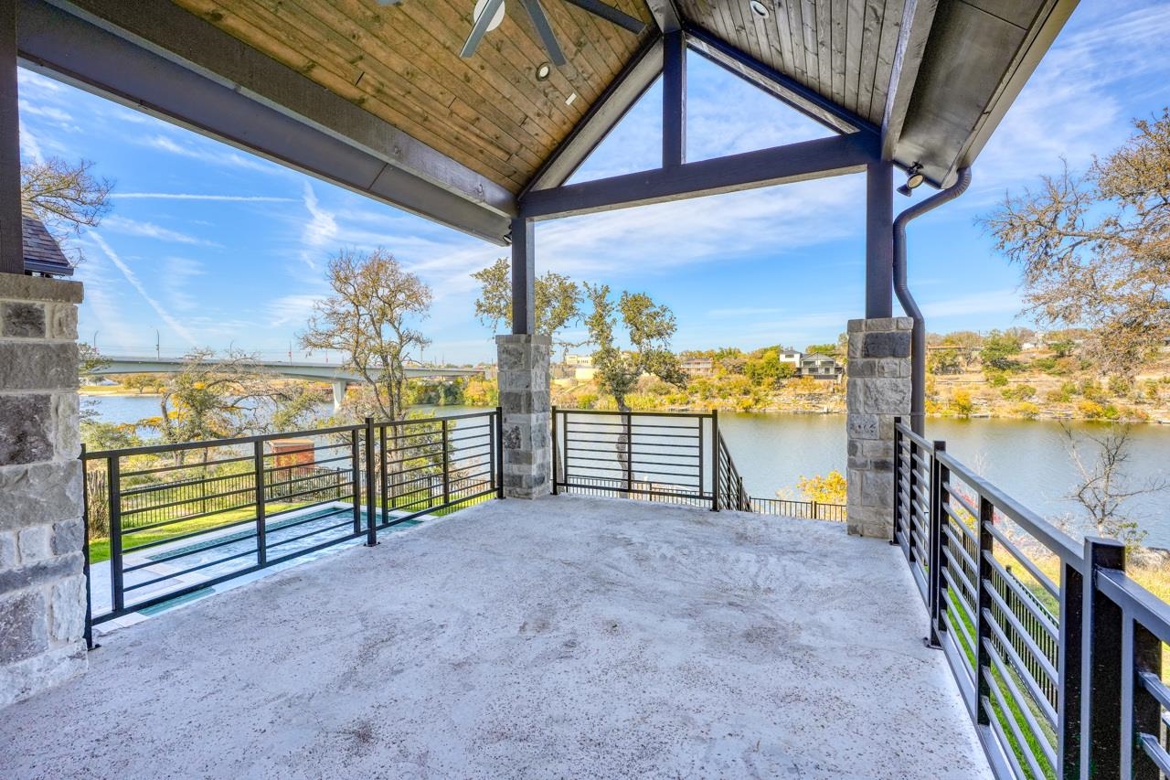 112 Los Escondidos Road Marble Falls, TX 78654 - Photo 24 of 30