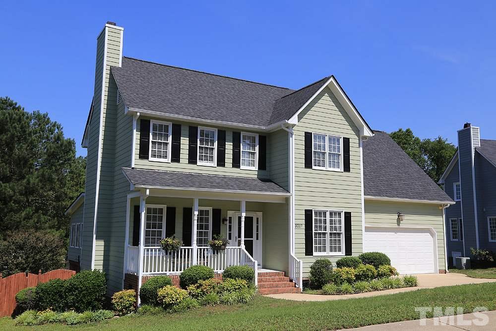 Classic home in a quiet setting - close to Raleigh!