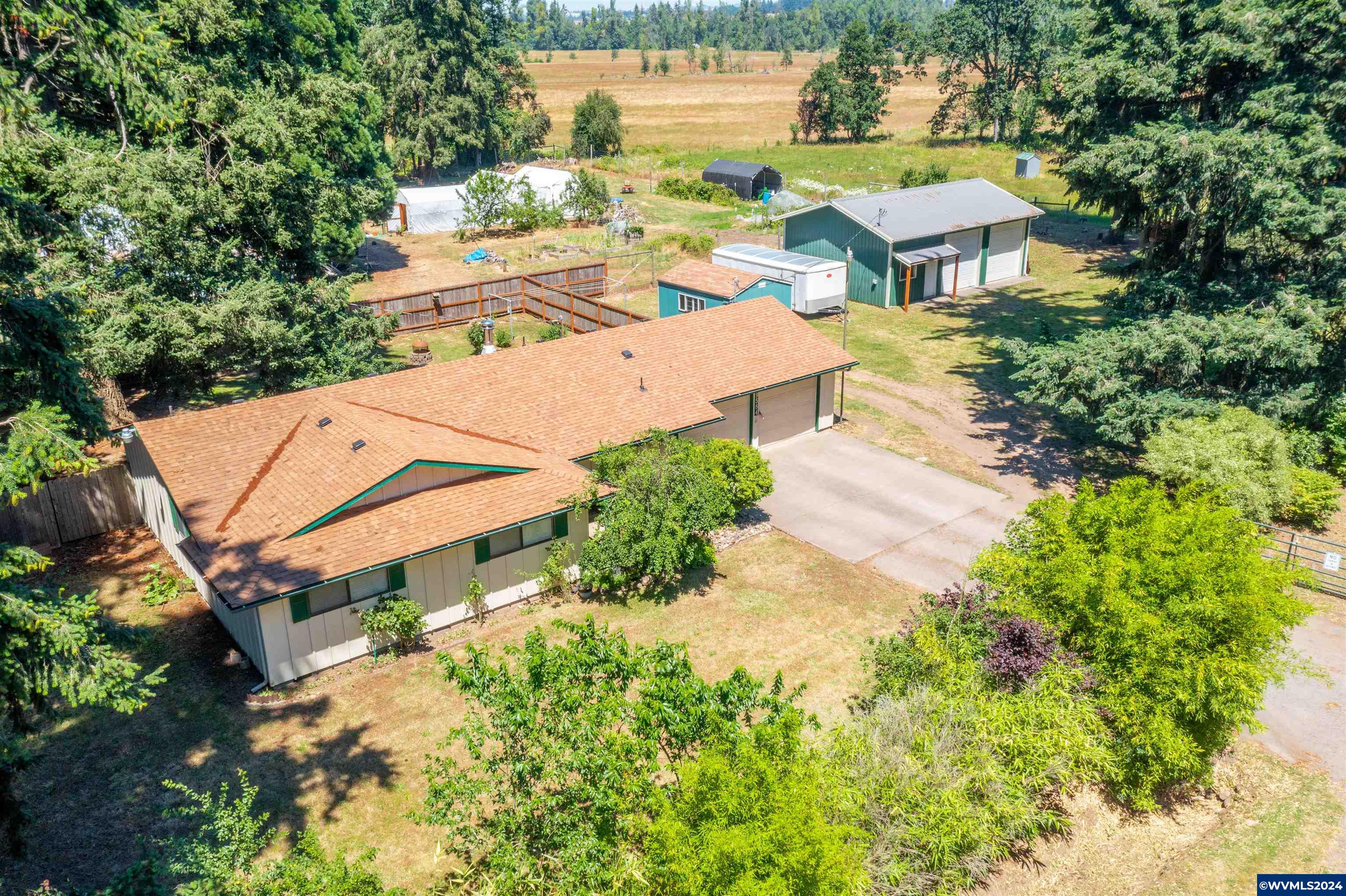 9584 Golf Club Road Southeast Aumsville, OR 97325 - Photo 20 of 32