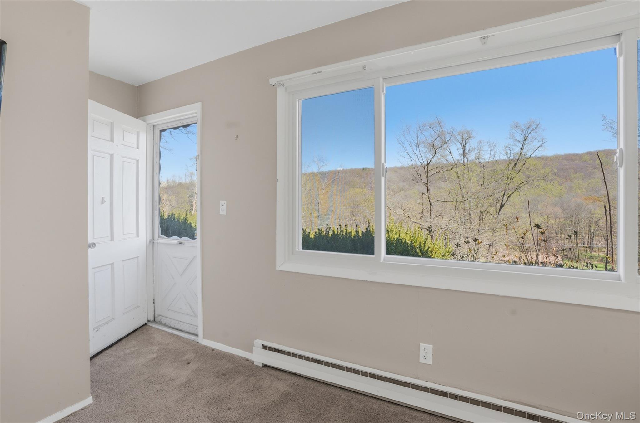 689 Sprout Brook Road Putnam Valley, NY 10579 - Photo 5 of 13