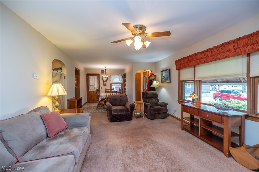 4477 Tiedeman Road Cleveland, OH 44144 - Photo 3 of 35 Gallery Image 3