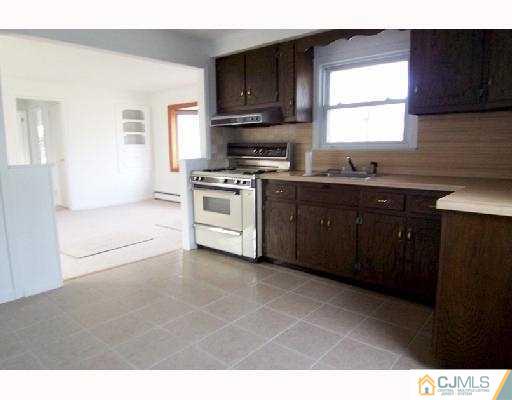 51 West Hill Road Colonia, NJ 07067 - Photo 6 of 10 Gallery Image 6