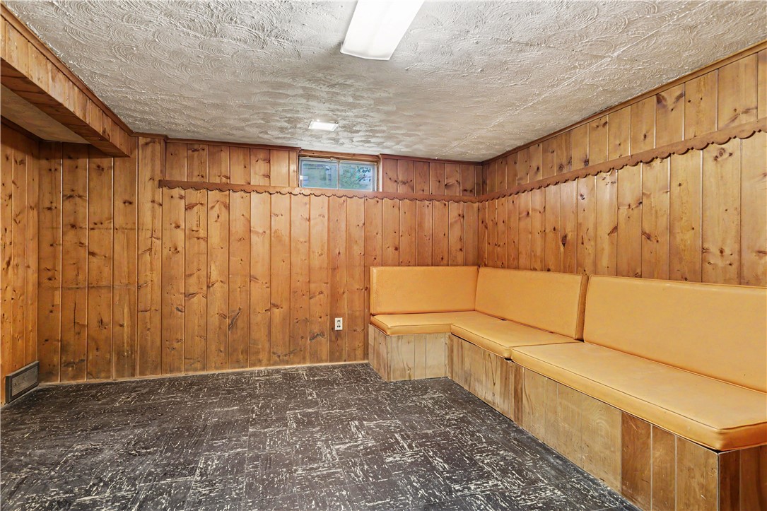 33 Beresford Road Rochester, NY 14610 - Photo 23 of 30