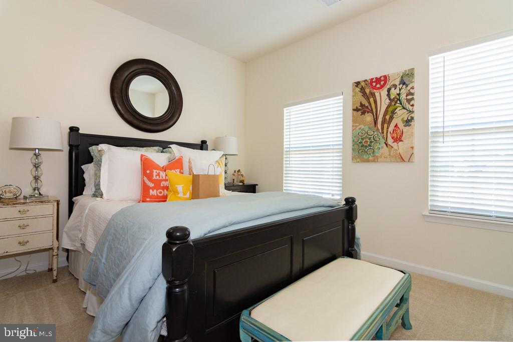 13625 Rockingham Lane, Unit 43 Gainesville, VA 20155 - Photo 23 of 26 Bedroom #3