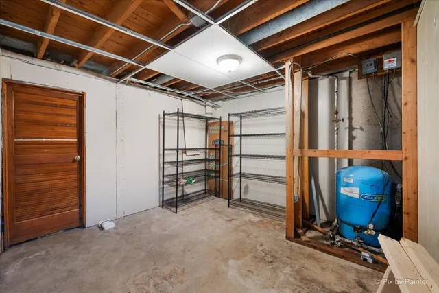 a view of a storage & utility room