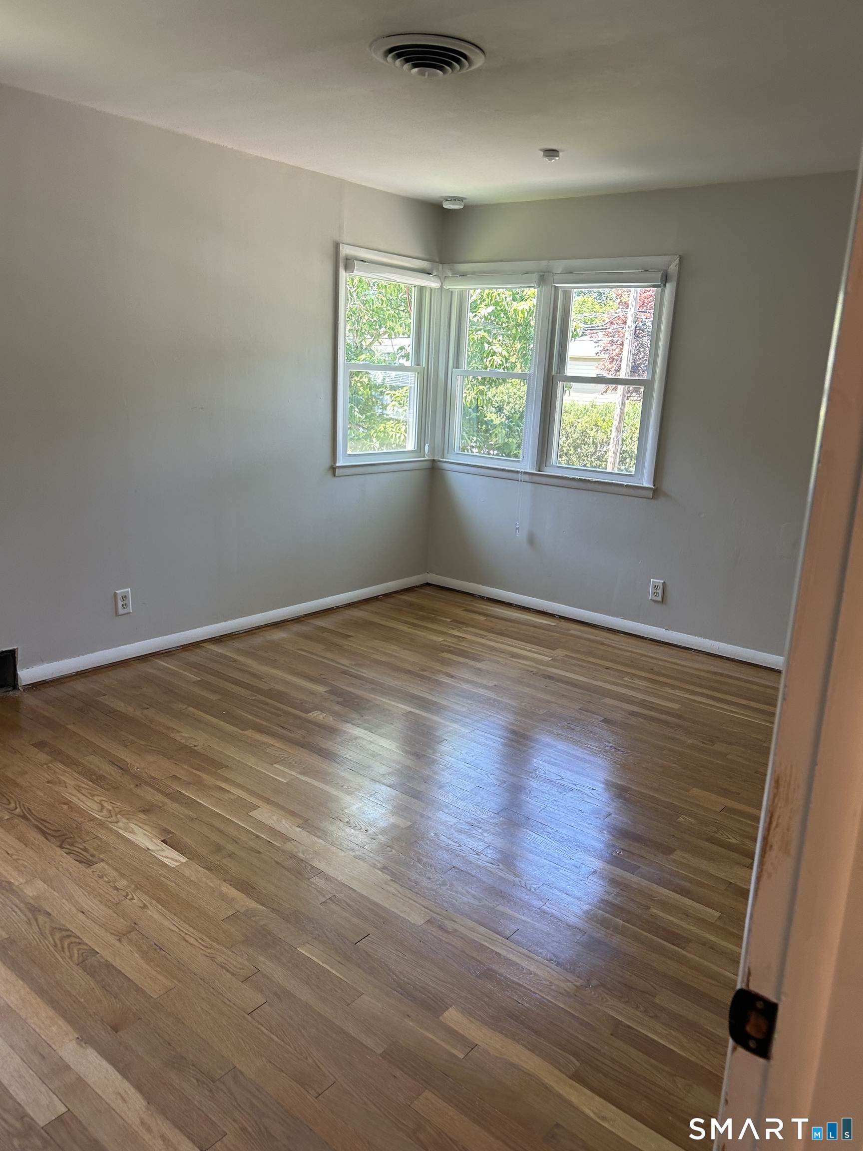 99 Lyman Road West Hartford, CT 06117 - Photo 22 of 39