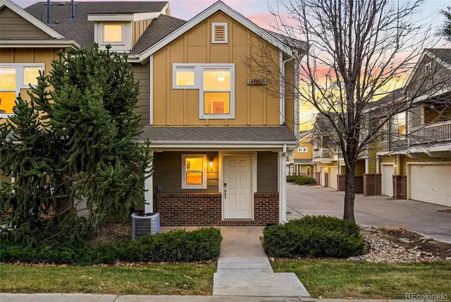 $295,000 | 11855 Oak Hill Way, Unit A, Commerce City, CO 80640