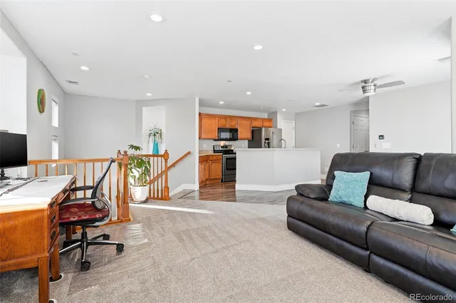 $295,000 | 11855 Oak Hill Way, Unit A, Commerce City, CO 80640