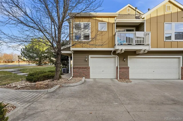 $295,000 | 11855 Oak Hill Way, Unit A, Commerce City, CO 80640