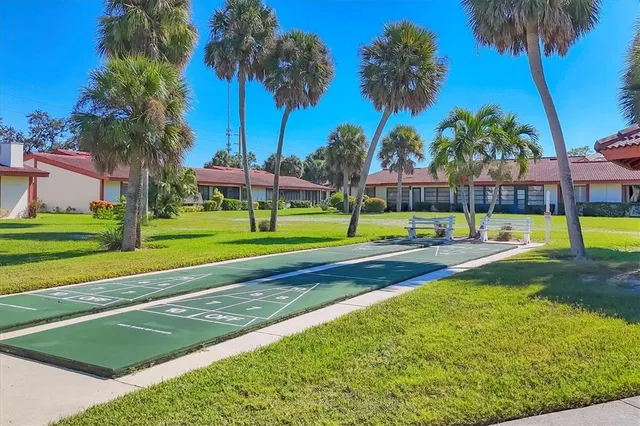 $390,000 | 720 Sorrento Inlet, Nokomis, FL 34275