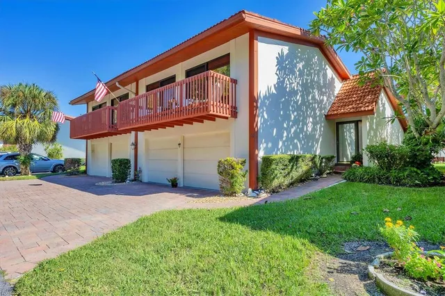 $390,000 | 720 Sorrento Inlet, Nokomis, FL 34275