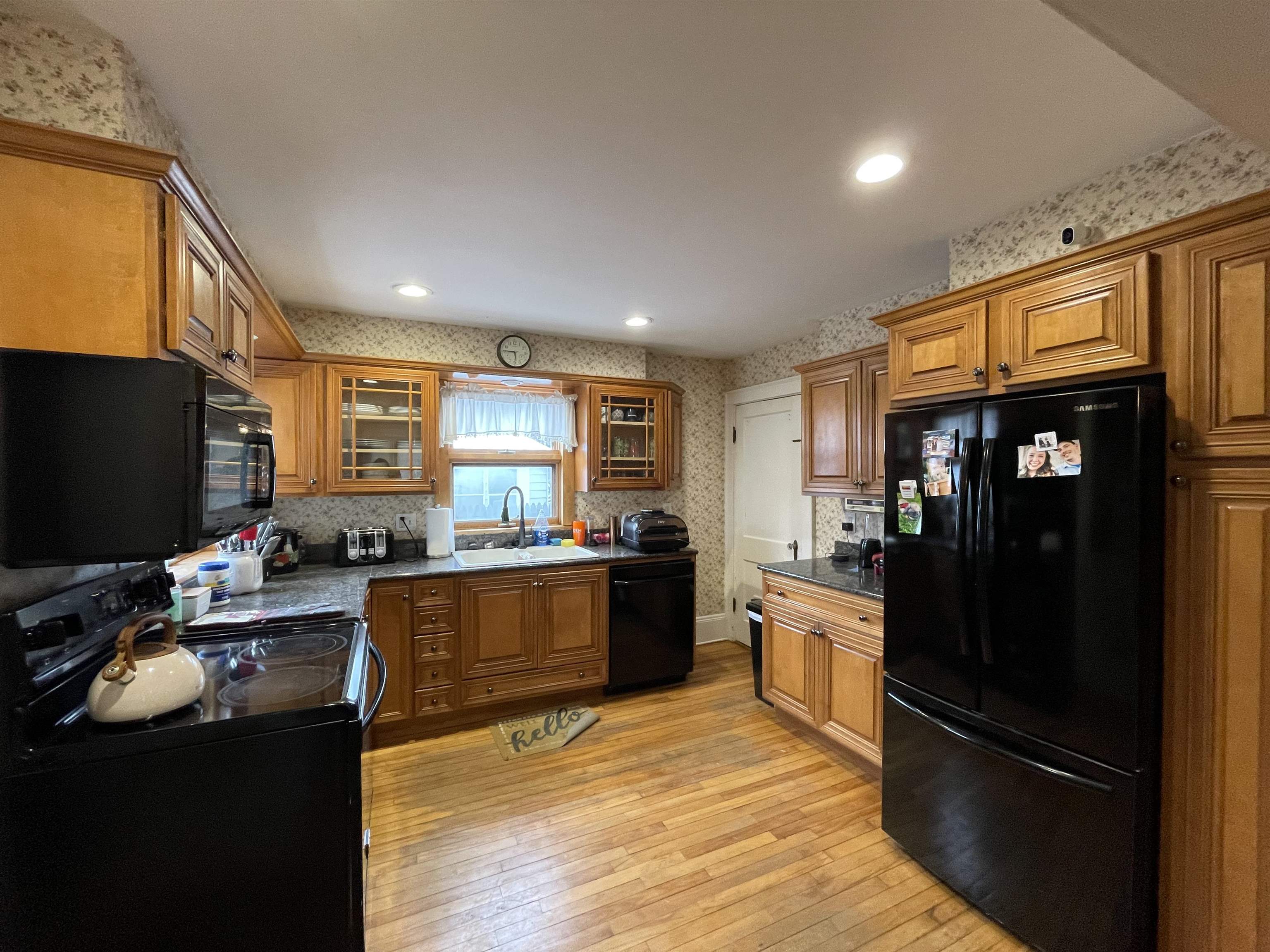 225 Lincoln Avenue Rutland, VT 05701 - Photo 8 of 36 Gallery Image 8