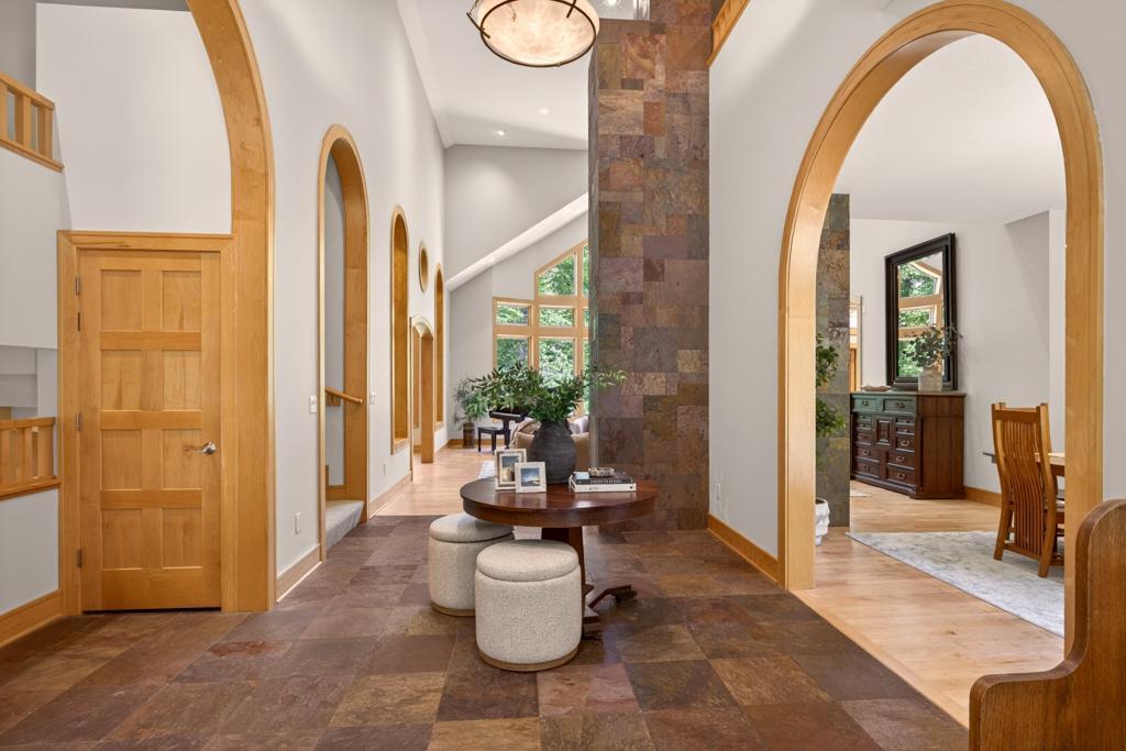 4400 Ettenmoor Lane Southwest Rochester, MN 55902 - Photo 6 of 139 Gallery Image 6