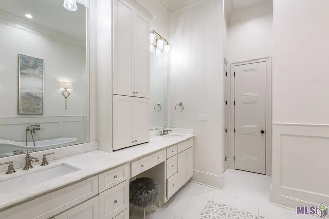 $640,000 | 13236 Magnolia Square Drive, Baton Rouge, LA 70818