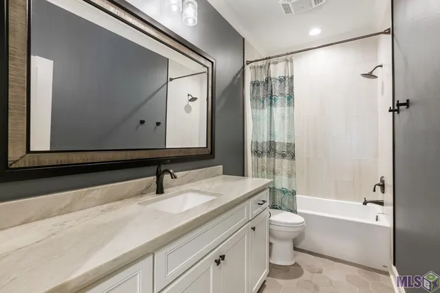 $640,000 | 13236 Magnolia Square Drive, Baton Rouge, LA 70818