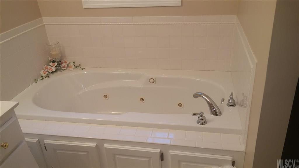 3791 Calico Road Lenoir, NC 28645 - Photo 5 of 23 Gallery Image 5