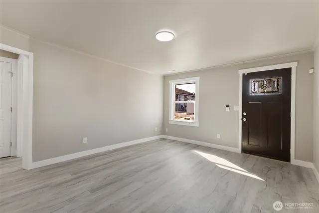 $475,000 | 639 Elizabeth Street, Sumner, WA 98390