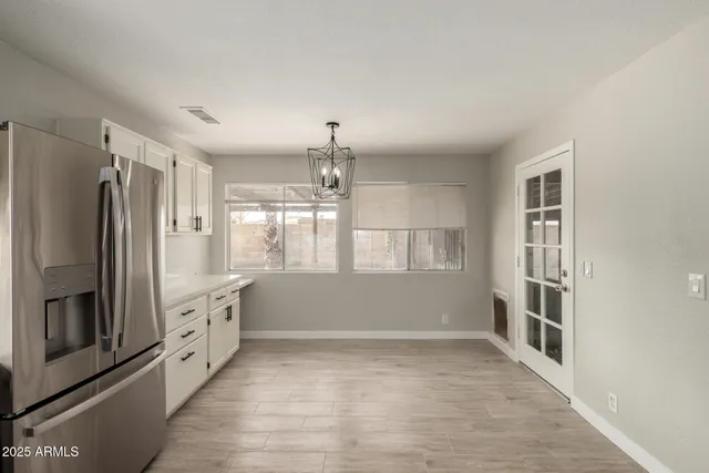 $1,999 | 4001 West Libby Street, Glendale, AZ 85308