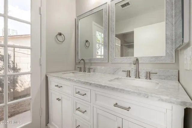 $1,999 | 4001 West Libby Street, Glendale, AZ 85308