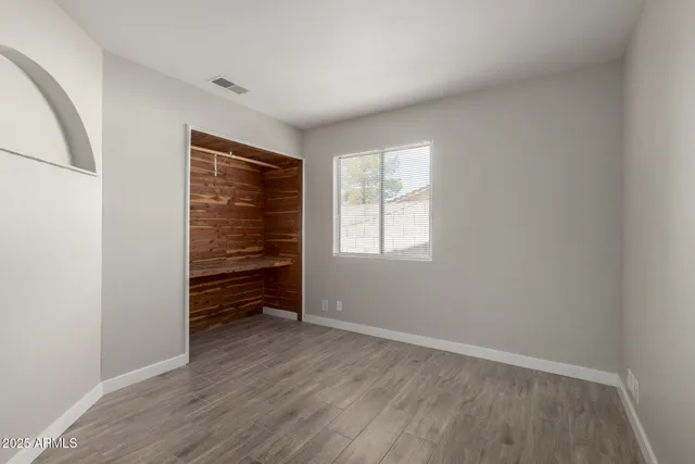 $1,999 | 4001 West Libby Street, Glendale, AZ 85308