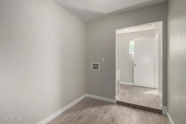 $1,999 | 4001 West Libby Street, Glendale, AZ 85308