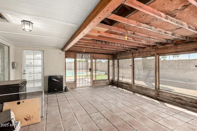 $1,999 | 4001 West Libby Street, Glendale, AZ 85308