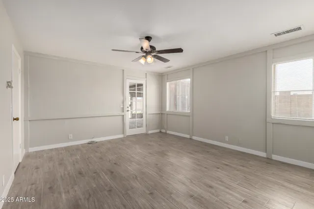 $1,999 | 4001 West Libby Street, Glendale, AZ 85308