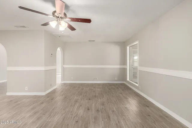 $1,999 | 4001 West Libby Street, Glendale, AZ 85308