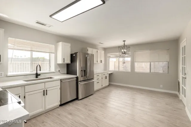 $1,999 | 4001 West Libby Street, Glendale, AZ 85308