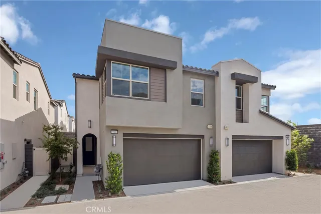 $599,990 | 15907 Blue Copper Way, Fontana, CA 92336